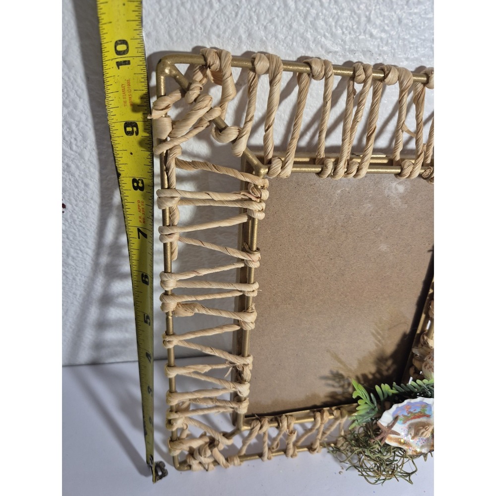 Tiki Photo Frame - Picture 4 of 5